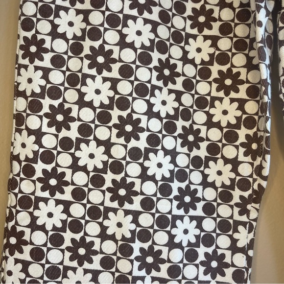 Love + Harmony daisy check print high-waisted straight leg pants, size Large - Picture 2 of 5